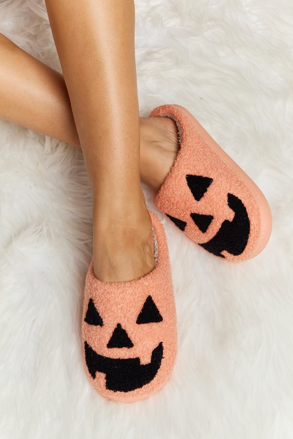 The Everly Printed Plush Slide Slippers