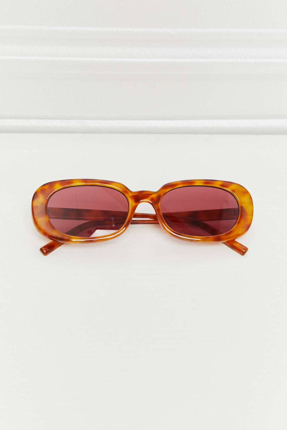 The Bella Oval Full Rim Sunglasses