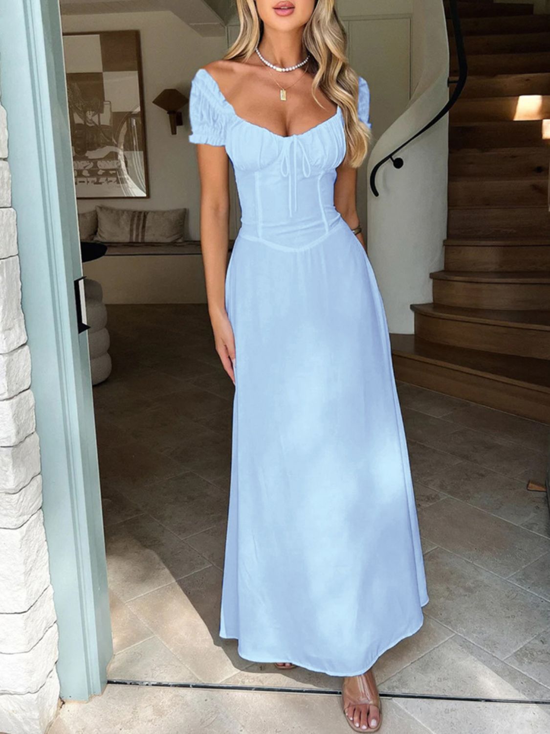 The Hunter Sweetheart Neck Short Sleeve Maxi Dress