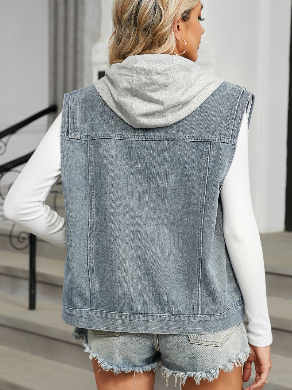 The Lindsey Pocketed Button Up Sleeveless Denim Jacket