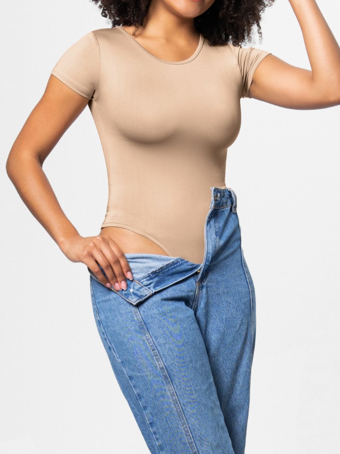 The Zoe Round Neck Short Sleeve Bodysuit