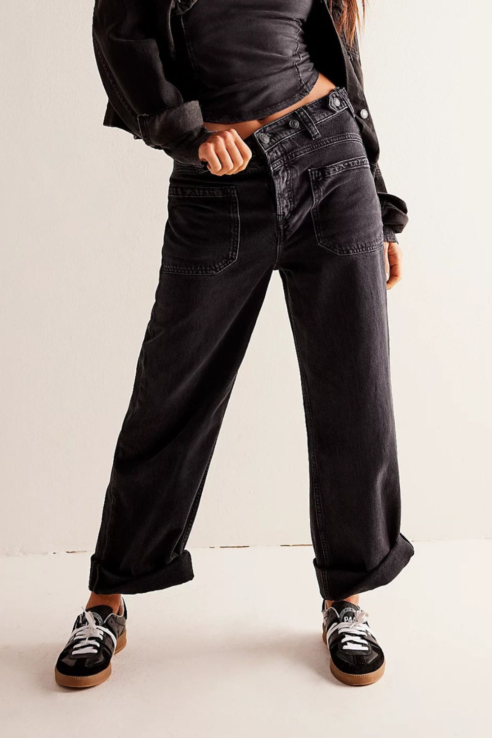 The Samantha Washed Wide Leg Jeans with Pockets