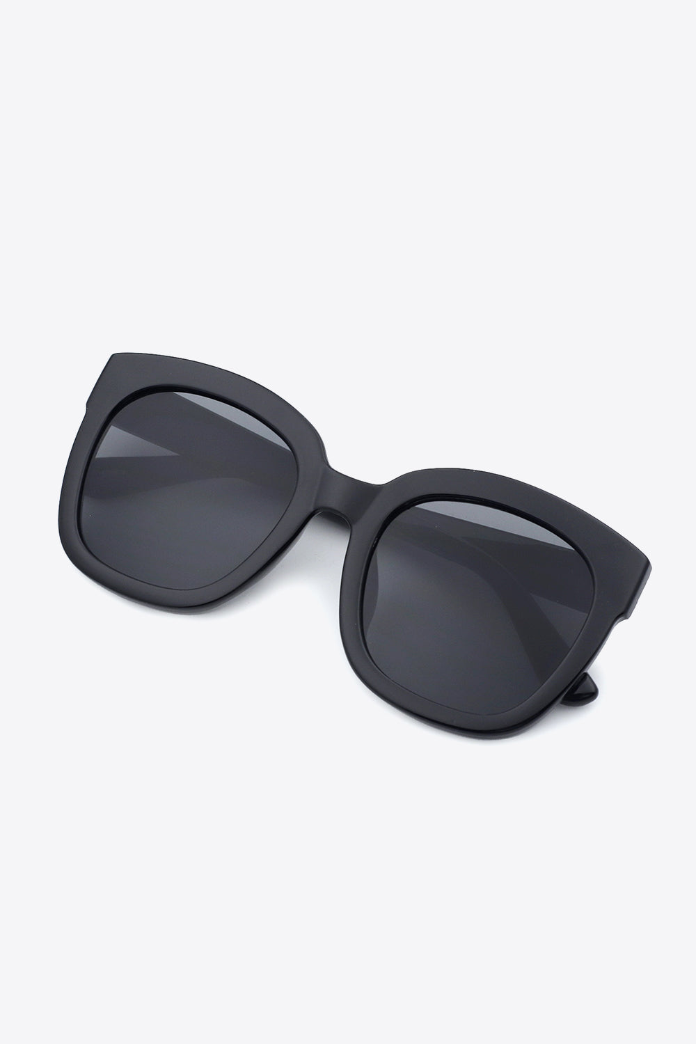 The Stephanie Frame Square Sunglasses