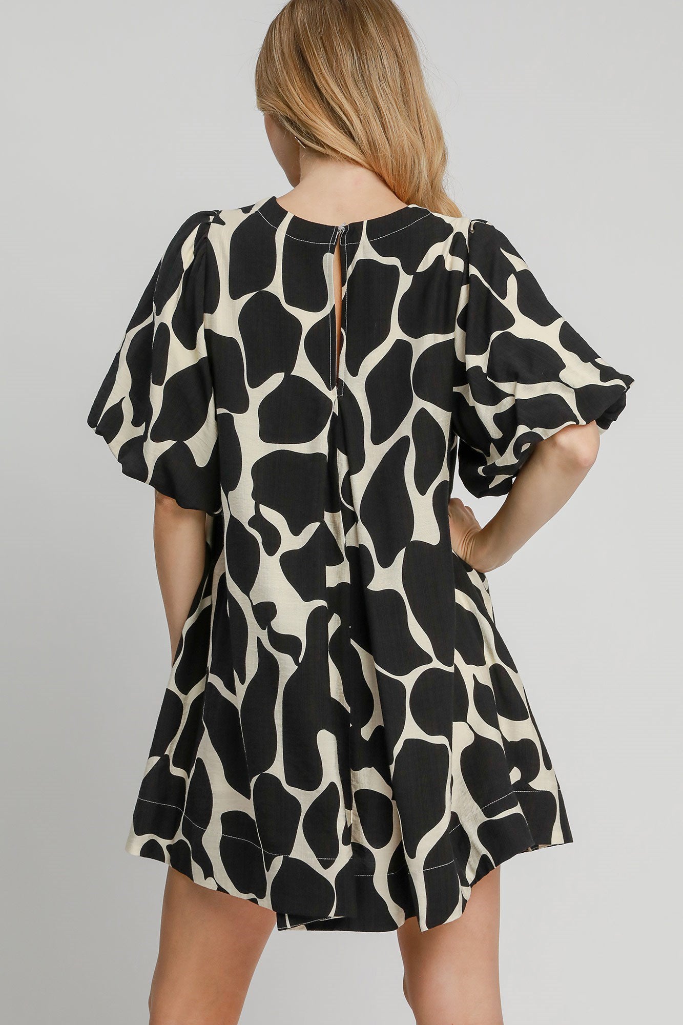 The Tori Two Tone Abstract Print Puff Sleeve Dress Plus Size