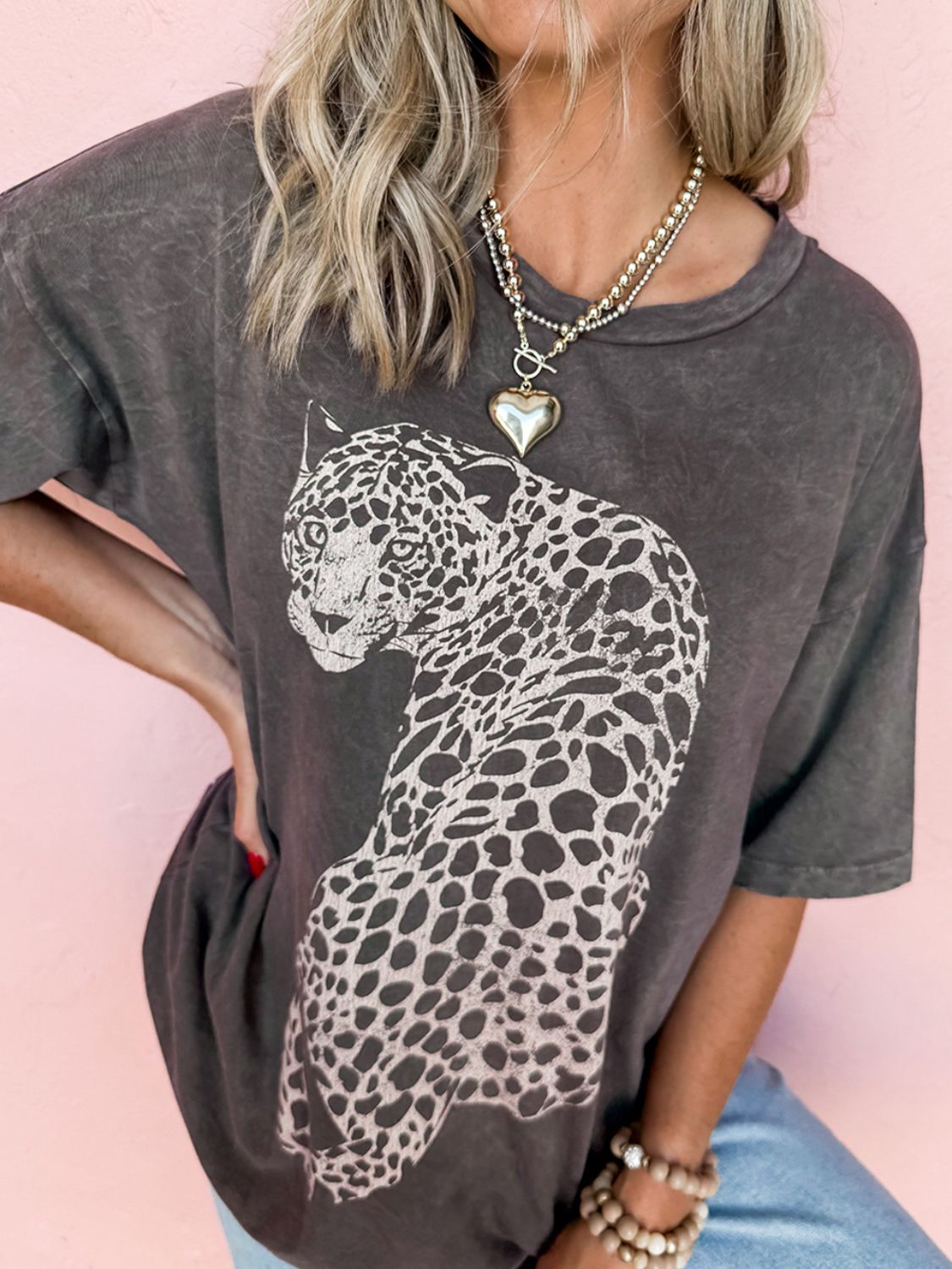 The Melinda Cheetah Mineral Wash Round Neck Half Sleeve T-Shirt