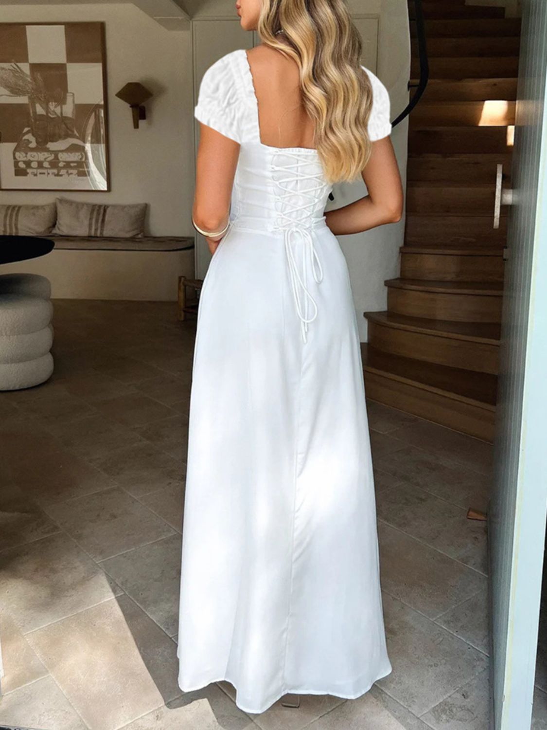 The Hunter Sweetheart Neck Short Sleeve Maxi Dress