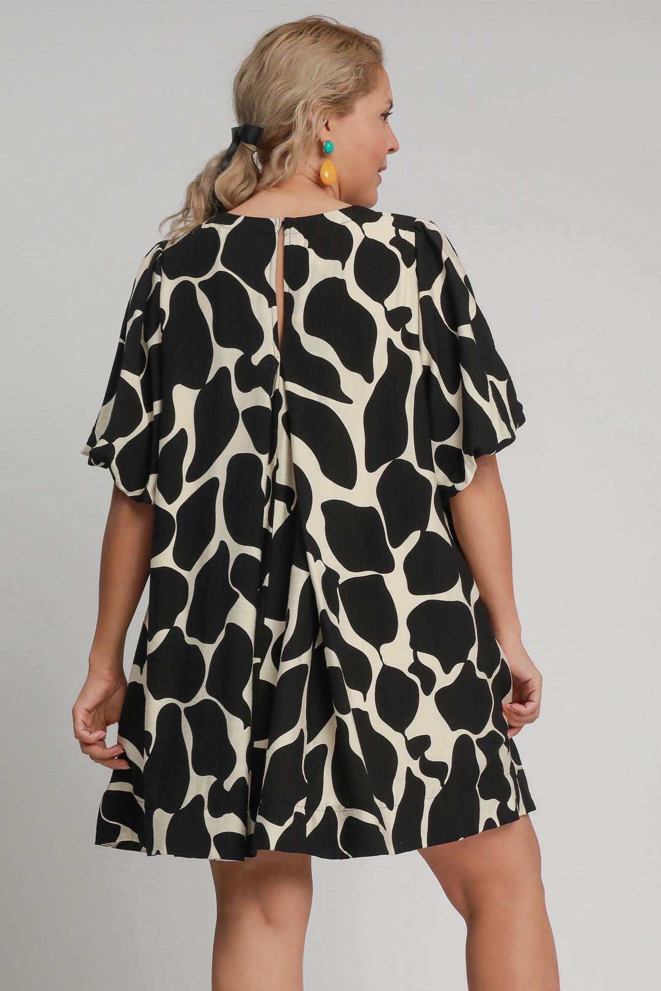 The Tori Two Tone Abstract Print Puff Sleeve Dress Plus Size